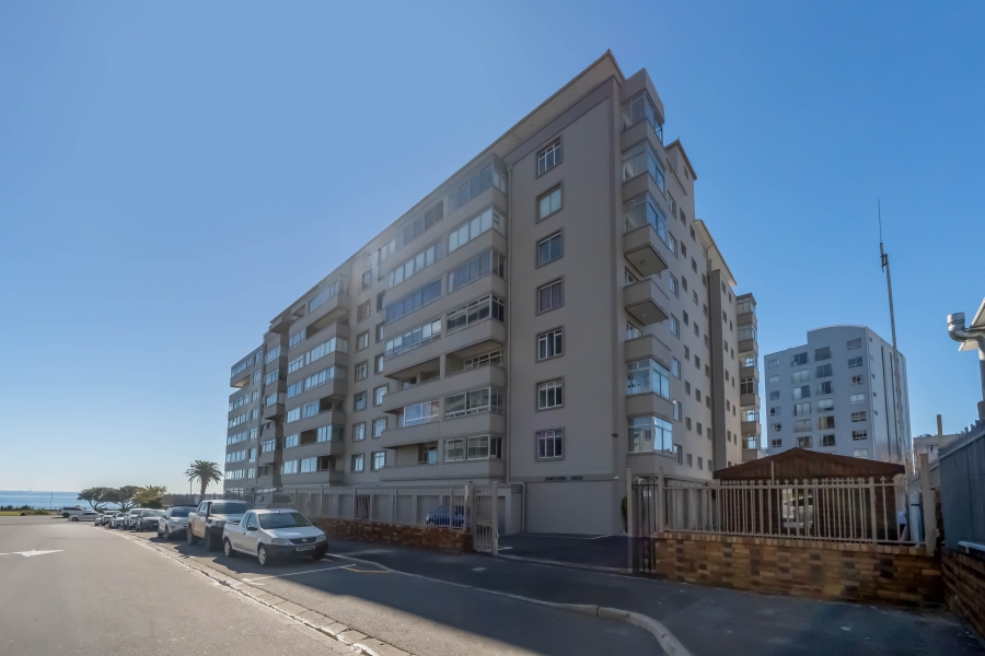To Let 2 Bedroom Property for Rent in Three Anchor Bay Western Cape
